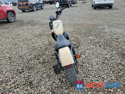 Czwarte zdjęcie samochodu z boku: 2015 HARLEY-DAVIDSON XL883 IRON 883 VIN:1HD4LE216FC437633 - miniatura