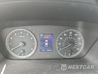Zdjęcie 9 z 12 samochodu: 2015 HYUNDAI SONATA SPORT VIN:5NPE34AF7FH084241 - miniatura