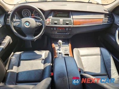 Zdjęcie 8 z 13 samochodu: 2013 BMW X5 XDRIVE35I VIN:5UXZV4C54D0B17627 - miniatura