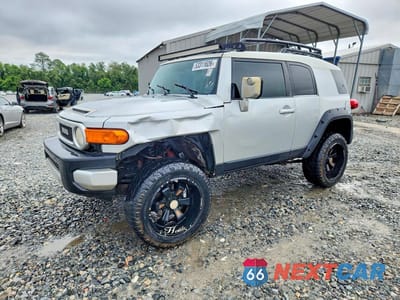 2008 TOYOTA FJ CRUISER BASE JTEBU11F38K023418 - główne zdjęcie licytacji z USA - miniatura