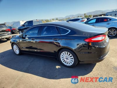 Drugie zdjęcie samochodu z przodu: 2015 FORD FUSION SE HYBRID VIN:3FA6P0LU1FR214160 - miniatura