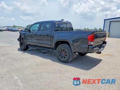 Drugie zdjęcie samochodu z przodu: 2022 TOYOTA TACOMA SR5 V6 VIN:3TMAZ5CN2NM162814 - miniatura