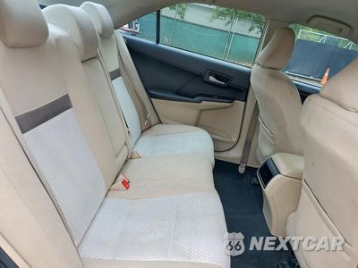 Zdjęcie 10 z 12 samochodu: 2012 TOYOTA CAMRY LE VIN:4T1BF1FK5CU009159 - miniatura