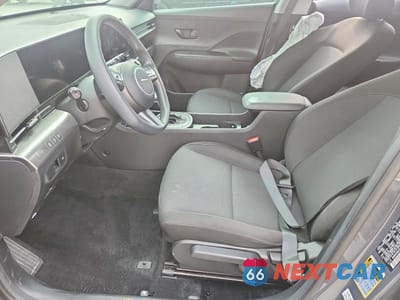 Zdjęcie 7 z 13 samochodu: 2025 HYUNDAI KONA SE VIN:KM8HA3AB1SU191386 - miniatura