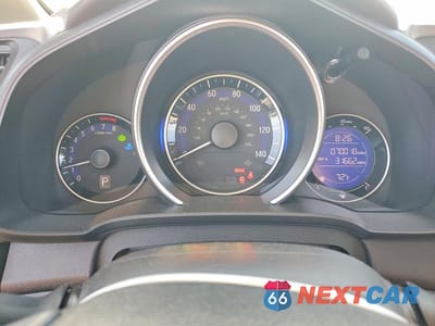 Zdjęcie 9 z 13 samochodu: 2016 HONDA FIT LX VIN:JHMGK5H50GX000246 - miniatura