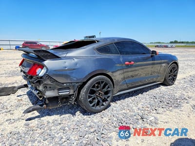 Trzecie zdjęcie samochodu z tyłu: 2017 FORD MUSTANG GT VIN:1FA6P8CF3H5336072 - miniatura