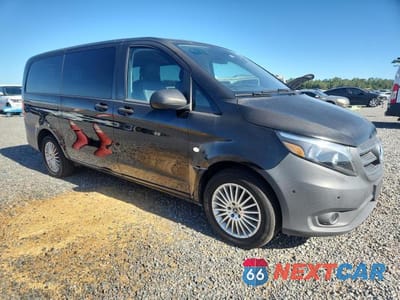 Czwarte zdjęcie samochodu z boku: 2021 MERCEDES-BENZ METRIS VIN:W1WV0FEY5M3842817 - miniatura