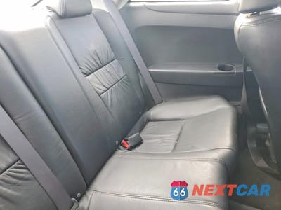 Zdjęcie 10 z 12 samochodu: 2004 HONDA ACCORD EX VIN:1HGCM82654A003625 - miniatura