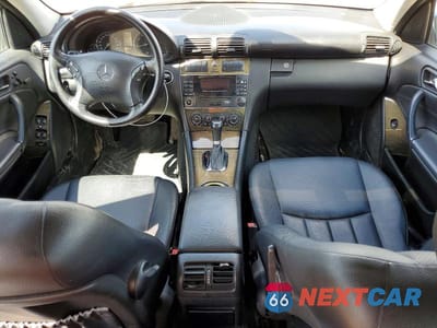Zdjęcie 8 z 12 samochodu: 2007 MERCEDES-BENZ C 280 VIN:WDBRF54HX7F926768 - miniatura