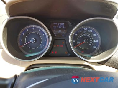 Zdjęcie 9 z 12 samochodu: 2011 HYUNDAI ELANTRA LIMITED VIN:KMHDH4AE7BU153901 - miniatura