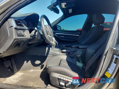 Zdjęcie 7 z 12 samochodu: 2018 BMW 330 I VIN:WBA8B9G54JNU98918 - miniatura