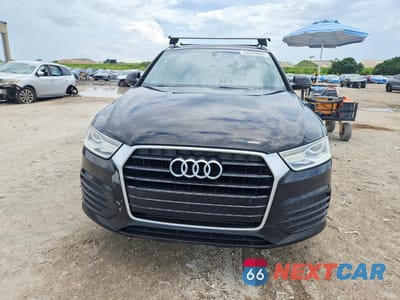 Piąte zdjęcie samochodu w środku: 2018 AUDI Q3 PREMIUM VIN:WA1BCCFS8JR016710 - miniatura