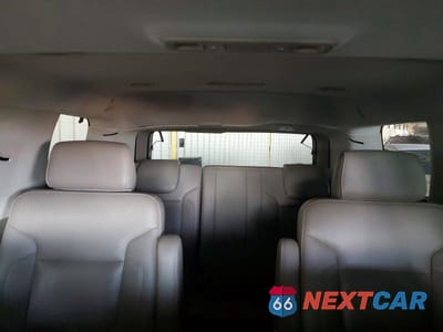 Zdjęcie 10 z 13 samochodu: 2019 GMC YUKON SLT VIN:1GKS2BKC4KR269238 - miniatura