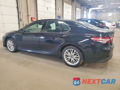 Drugie zdjęcie samochodu z przodu: 2020 TOYOTA CAMRY XLE VIN:4T1F31AKXLU012334 - miniatura