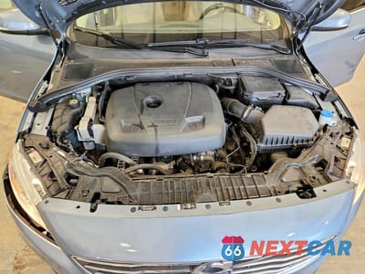 Zdjęcie 11 z 12 samochodu: 2018 VOLVO S60 INSCRIPTION VIN:LYV402TK7JB173030 - miniatura