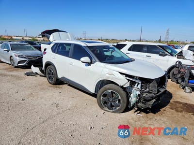 Czwarte zdjęcie samochodu z boku: 2024 NISSAN ROGUE SV VIN:JN8BT3BA4RW362449 - miniatura