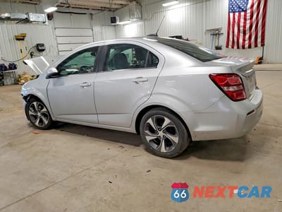 Drugie zdjęcie samochodu z przodu: 2020 CHEVROLET SONIC PREMIER VIN:1G1JF5SBXL4117492 - miniatura