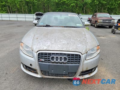 Piąte zdjęcie samochodu w środku: 2009 AUDI A4 2.0T CABRIOLET QUATTRO VIN:WAUDF48H89K004250 - miniatura