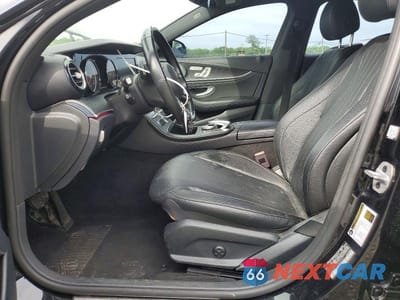 Zdjęcie 7 z 12 samochodu: 2019 MERCEDES-BENZ E 300 4MATIC VIN:WDDZF4KB5KA489011 - miniatura