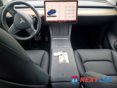 Zdjęcie 8 z 12 samochodu: 2022 TESLA MODEL Y VIN:7SAYGDEF8NF405411 - miniatura