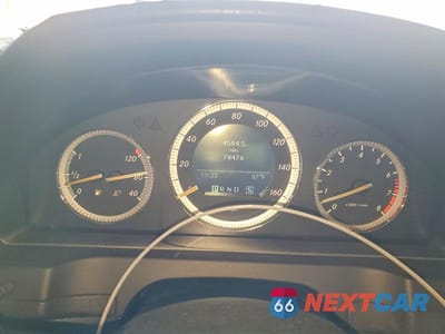 Zdjęcie 9 z 12 samochodu: 2008 MERCEDES-BENZ C 300 4MATIC VIN:WDDGF81X38F094249 - miniatura