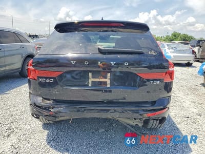 Zdjęcie 6 z 13 samochodu: 2018 VOLVO XC60 T5 R-DESIGN VIN:YV4102RM6J1023927 - miniatura