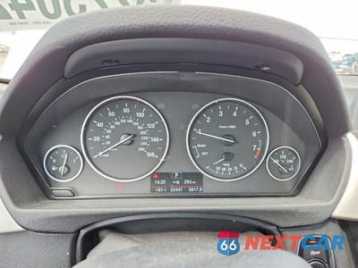 Zdjęcie 9 z 12 samochodu: 2018 BMW 320 XI VIN:WBA8A3C57JA486923 - miniatura