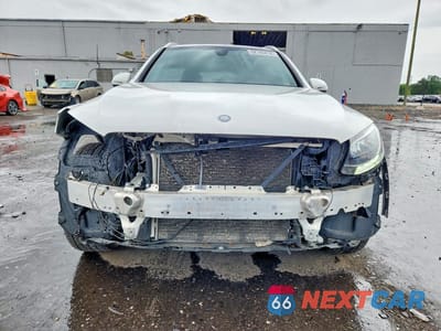 Piąte zdjęcie samochodu w środku: 2017 MERCEDES-BENZ GLC 300 4MATIC VIN:WDC0G4KBXHF165347 - miniatura