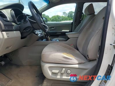 Zdjęcie 7 z 13 samochodu: 2017 KIA SEDONA LX VIN:KNDMB5C12H6229561 - miniatura