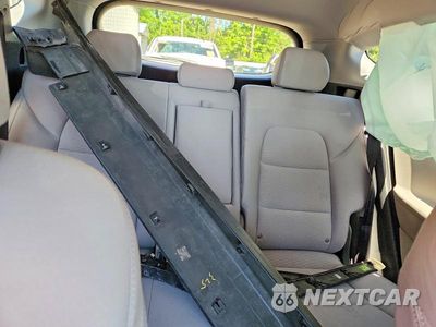 Zdjęcie 10 z 14 samochodu: 2019 HYUNDAI TUCSON VALUE VIN:KM8J33A41KU905207 - miniatura