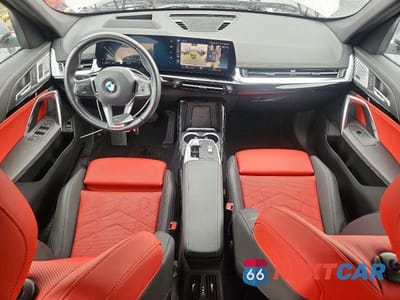 Zdjęcie 8 z 13 samochodu: 2023 BMW X1 XDRIVE28I VIN:WBX73EF07P5W65374 - miniatura