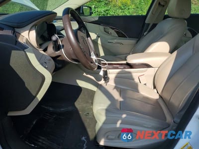 Zdjęcie 7 z 12 samochodu: 2016 BUICK LACROSSE VIN:1G4GB5G3XGF119246 - miniatura