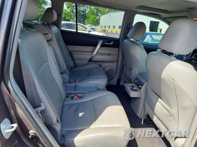 Zdjęcie 10 z 12 samochodu: 2011 TOYOTA HIGHLANDER HYBRID VIN:JTEBC3EH3B2002196 - miniatura