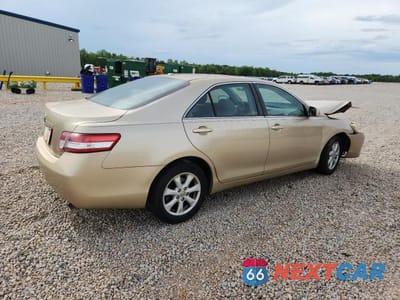Trzecie zdjęcie samochodu z tyłu: 2011 TOYOTA CAMRY LE VIN:4T1BF3EK5BU708643 - miniatura