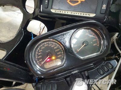 Zdjęcie 7 z 10 samochodu: 2017 HARLEY-DAVIDSON FLTRU VIN:1HD1KGD14HB684737 - miniatura