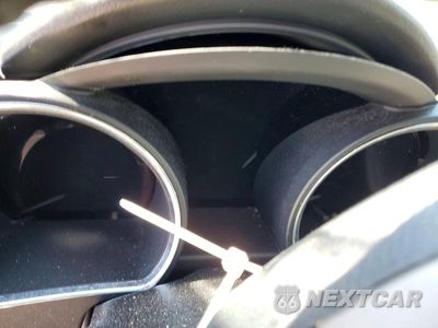 Zdjęcie 9 z 13 samochodu: 2010 TOYOTA HIGHLANDER SPORT VIN:JTEEK3EH6A2153693 - miniatura