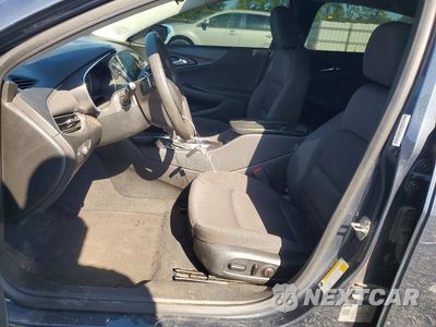Zdjęcie 7 z 13 samochodu: 2020 CHEVROLET MALIBU LT VIN:1G1ZD5ST2LF118576 - miniatura