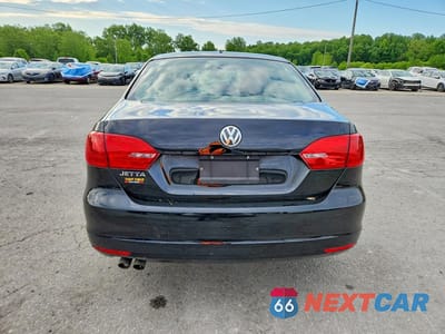 Zdjęcie 6 z 12 samochodu: 2012 VOLKSWAGEN JETTA BASE VIN:3VW1K7AJ7CM348875 - miniatura
