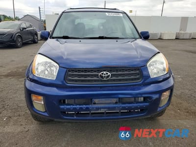 Piąte zdjęcie samochodu w środku: 2002 TOYOTA RAV4 BASE VIN:JTEHH20V420172890 - miniatura