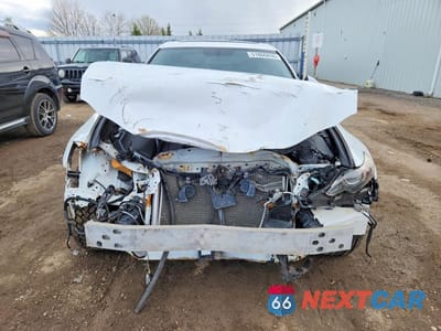 Piąte zdjęcie samochodu w środku: 2014 LEXUS IS 350 VIN:JTHCE1D23E5001314 - miniatura
