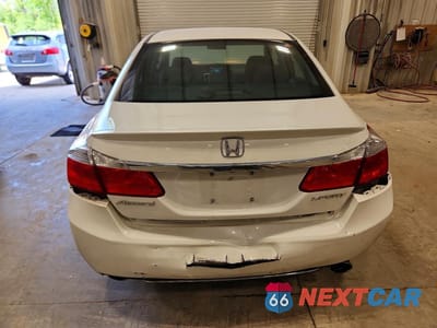 Zdjęcie 6 z 12 samochodu: 2015 HONDA ACCORD SPORT VIN:1HGCR2F52FA224179 - miniatura