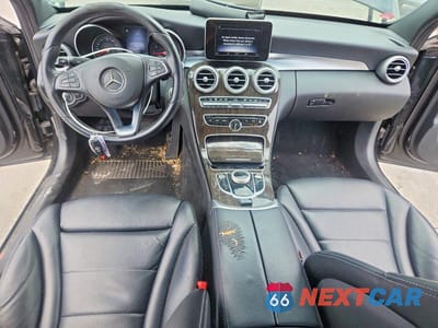 Zdjęcie 8 z 12 samochodu: 2018 MERCEDES-BENZ C 300 VIN:55SWF4JBXJU244322 - miniatura