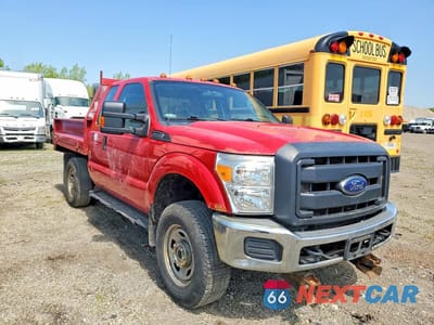 Czwarte zdjęcie samochodu z boku: 2014 FORD F350 SUPER DUTY VIN:1FT8X3B6XEEB84973 - miniatura