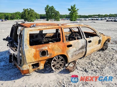 Trzecie zdjęcie samochodu z tyłu: 2007 VOLVO XC70 VIN:YV4SZ592871257571 - miniatura