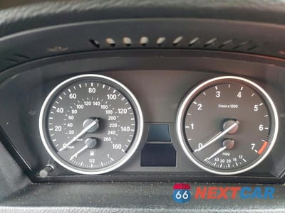 Zdjęcie 9 z 13 samochodu: 2008 BMW X5 4.8I VIN:5UXFE835X8L163863 - miniatura