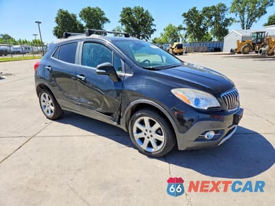 Czwarte zdjęcie samochodu z boku: 2014 BUICK ENCORE PREMIUM VIN:KL4CJHSB4EB612943 - miniatura