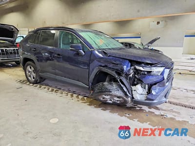 Czwarte zdjęcie samochodu z boku: 2022 TOYOTA RAV4 XLE VIN:2T3P1RFV4NW278423 - miniatura