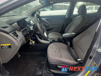 Zdjęcie 7 z 12 samochodu: 2015 HYUNDAI ELANTRA SE VIN:5NPDH4AE0FH633072 - miniatura