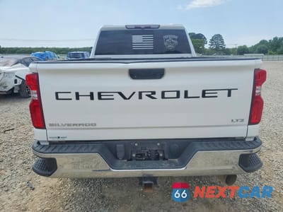 Zdjęcie 6 z 12 samochodu: 2021 CHEVROLET SILVERADO K2500 HEAVY DUTY LTZ VIN:1GC4YPEY2MF115543 - miniatura