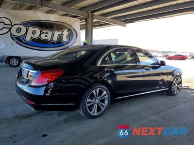 Trzecie zdjęcie samochodu z tyłu: 2016 MERCEDES-BENZ S 550 VIN:WDDUG8CBXGA268220 - miniatura